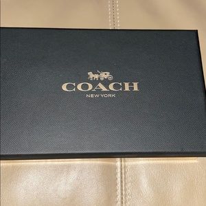 Hard times need to sell!! NWT Coach wristlet
